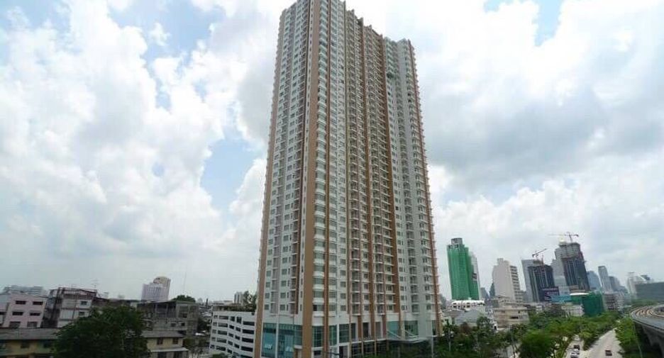 À louer 1 chambre condo à Khlong San, Bangkok