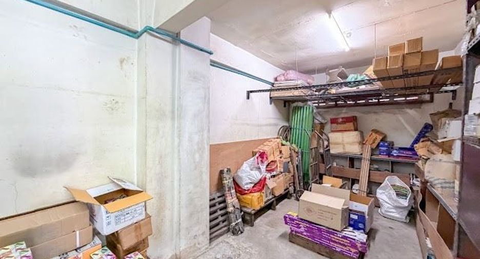 Gewerbefläche zum Kauf mit 6 Zimmer in Thon Buri, Bangkok