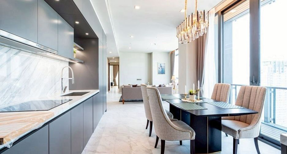 For rent 2 ベッドルーム condo in Watthana, Bangkok