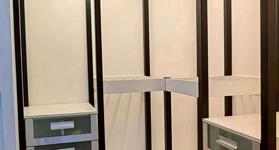 Аренда 2 спальни кондо в Пхра Кханонг, Бангкок