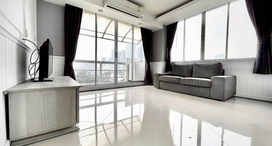 À louer 2 chambres condo à Khlong Toei, Bangkok