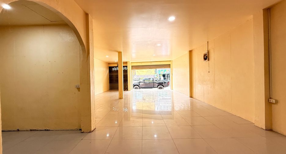 出租 3 卧室 独立屋 在 Mueang Chiang Mai, Chiang Mai