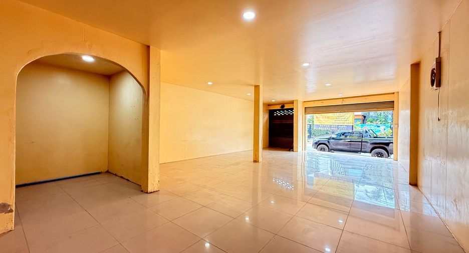 出租 3 卧室 独立屋 在 Mueang Chiang Mai, Chiang Mai