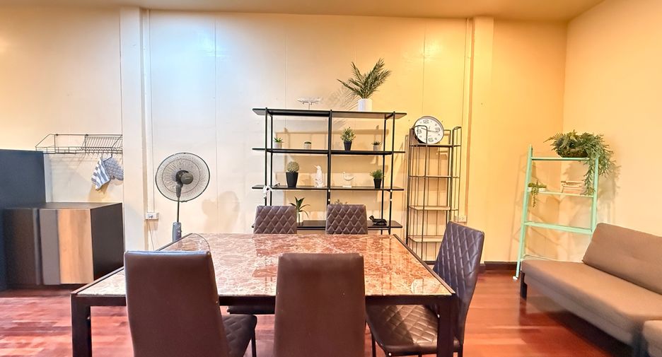 出租 3 卧室 独立屋 在 Mueang Chiang Mai, Chiang Mai