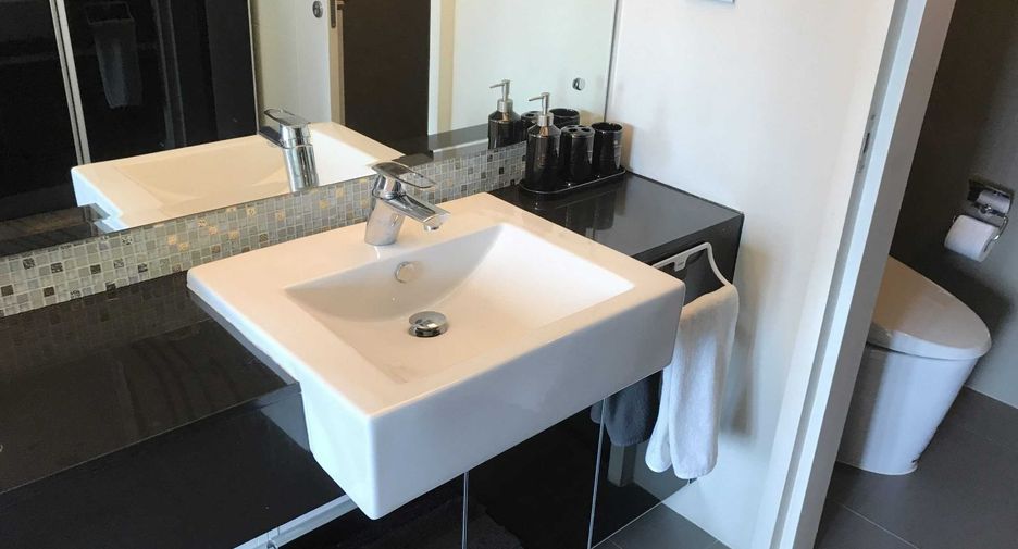 For rent 1 Beds condo in Khlong Toei, Bangkok