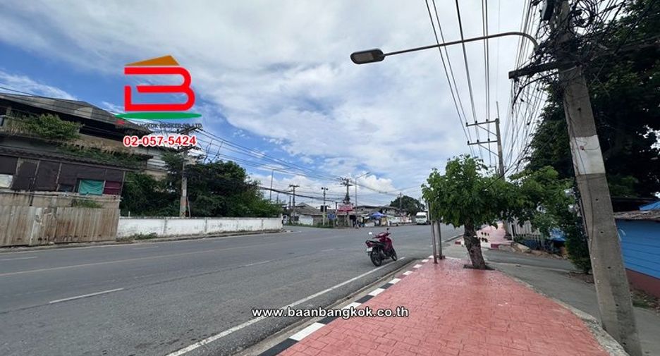 出售 土地 在 Mueang Pathum Thani, Pathum Thani