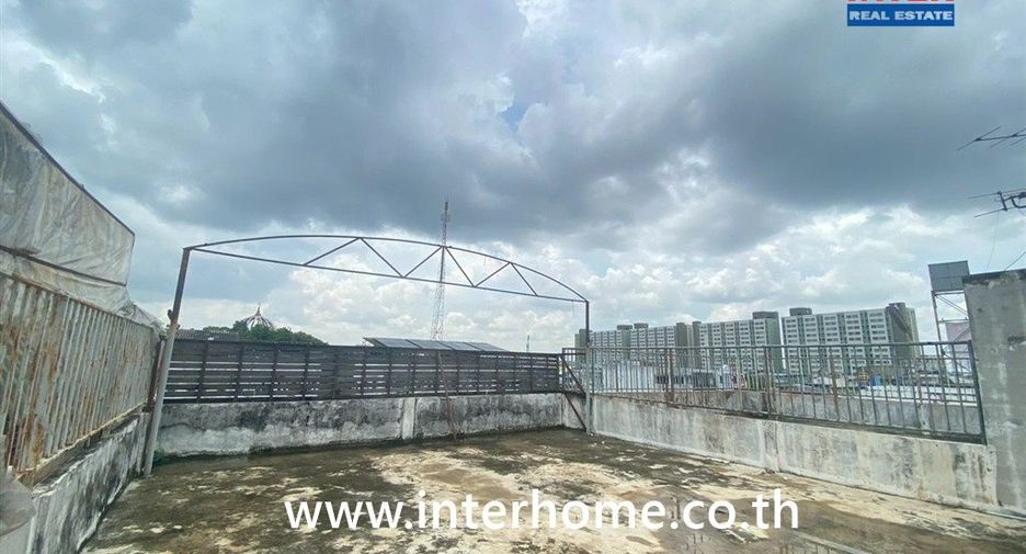 Gewerbefläche zum Kauf mit 6 Zimmer in Bueng Kum, Bangkok