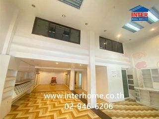 For sale 6 bedrooms retail Space in Bueng Kum, Bangkok