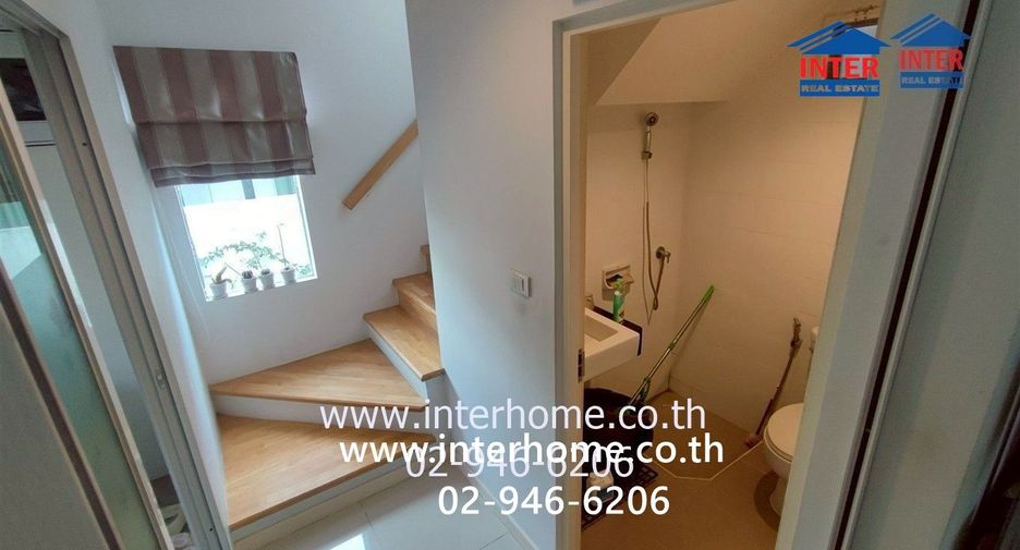Casa en venta de 3 habitaciones en Bang Kruai, Nonthaburi