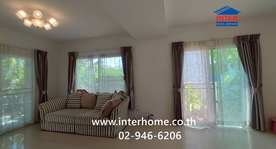 Casa en venta de 3 habitaciones en Bang Kruai, Nonthaburi