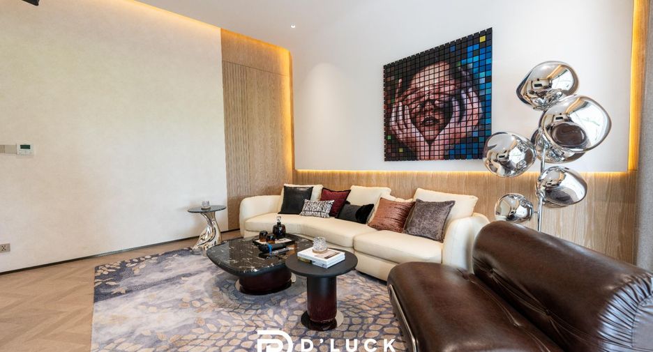À vendre 6 chambres villa à Huay Yai, Pattaya