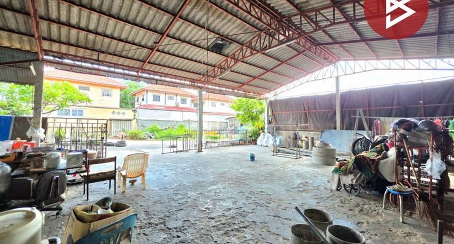 Casa en venta de 3 habitaciones en Bang Khae, Bangkok