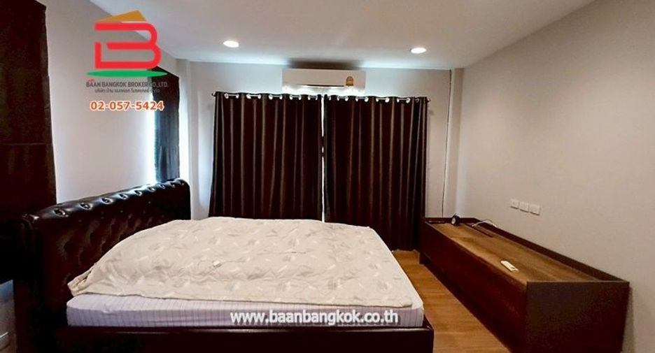 Casa en venta de 4 habitaciones en Thanyaburi, Pathum Thani