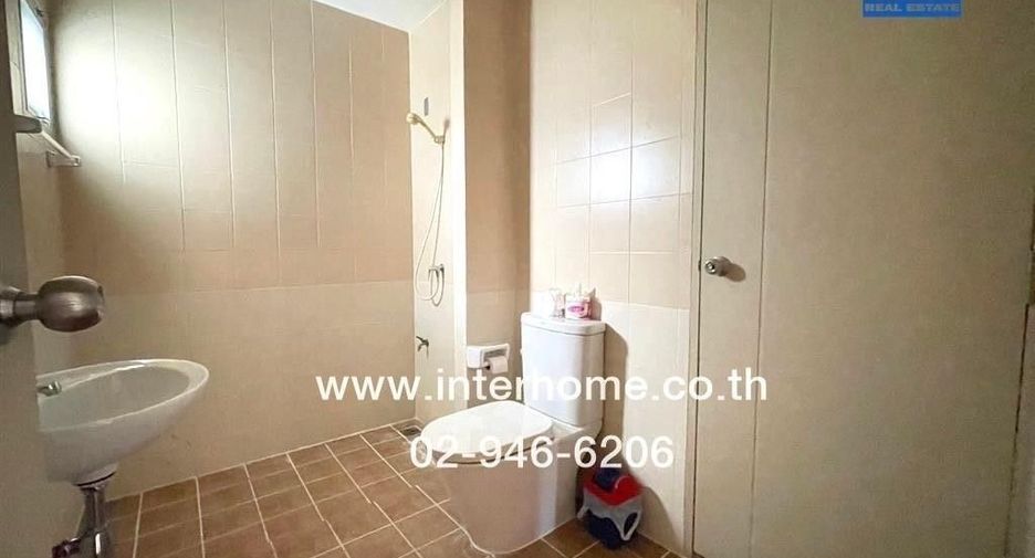 For sale 3 ベッドルーム house in Mueang Chachoengsao, Chachoengsao