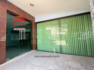 Продажа 4 спальни дом в Банг Кхен, Бангкок