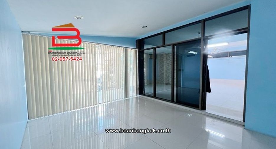 出售 4 卧室 独立屋 在 Bang Khen, 曼谷