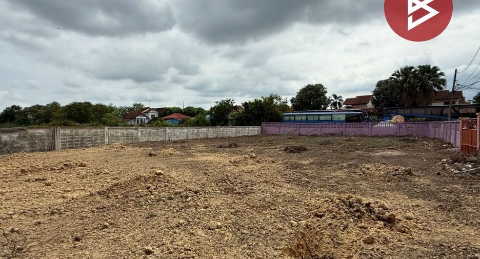 Terreno en venta en Mueang Nakhon Pathom, Nakhon Pathom