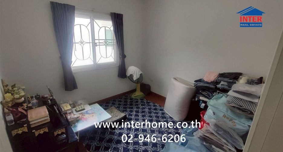 Casa adosada en venta de 4 habitaciones en Bang Yai, Nonthaburi