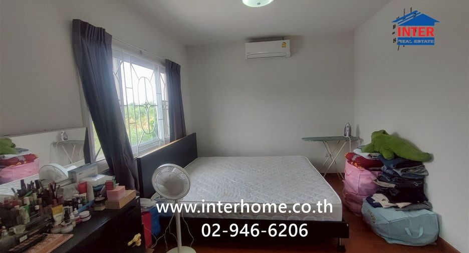 Casa adosada en venta de 4 habitaciones en Bang Yai, Nonthaburi