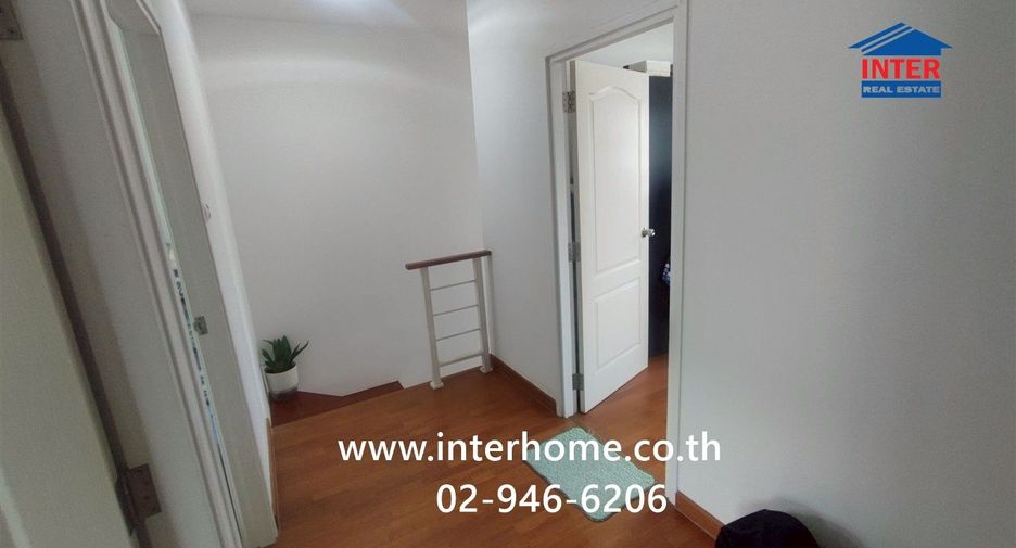 Casa adosada en venta de 4 habitaciones en Bang Yai, Nonthaburi