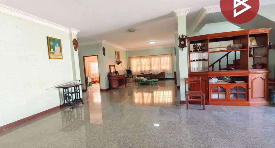 Haus zum Kauf mit 5 Zimmer in Mueang Samut Sakhon, Samut Sakhon