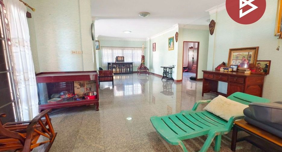 Haus zum Kauf mit 5 Zimmer in Mueang Samut Sakhon, Samut Sakhon
