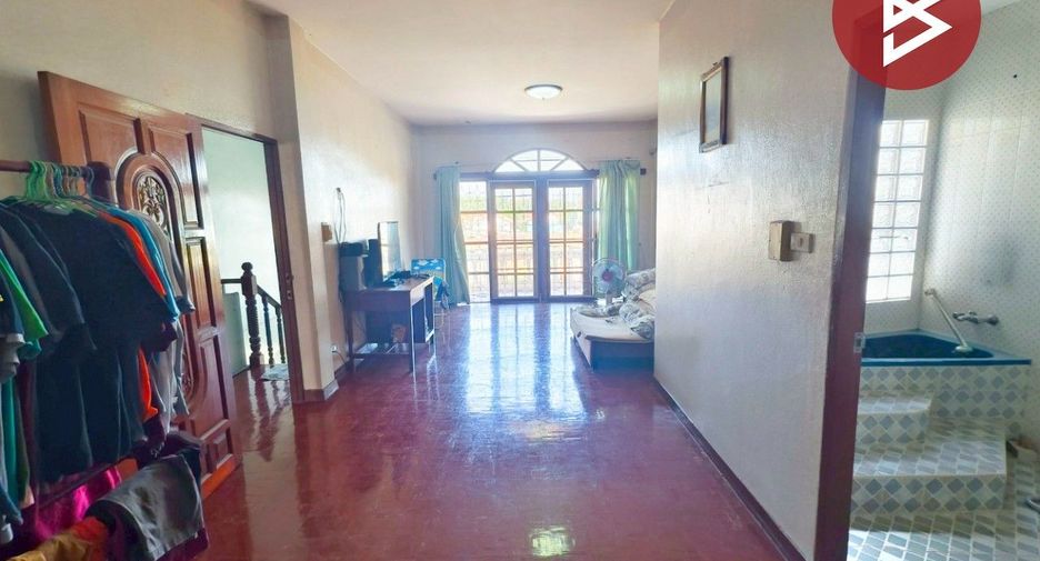 Haus zum Kauf mit 5 Zimmer in Mueang Samut Sakhon, Samut Sakhon
