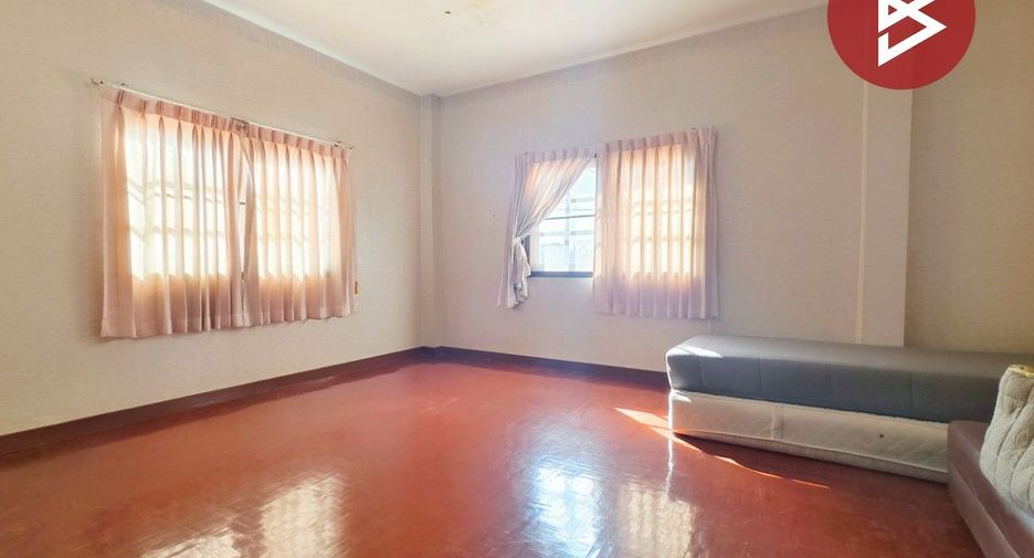 Haus zum Kauf mit 5 Zimmer in Mueang Samut Sakhon, Samut Sakhon