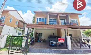 Haus zum Kauf mit 3 Zimmer in Si Racha, Chonburi