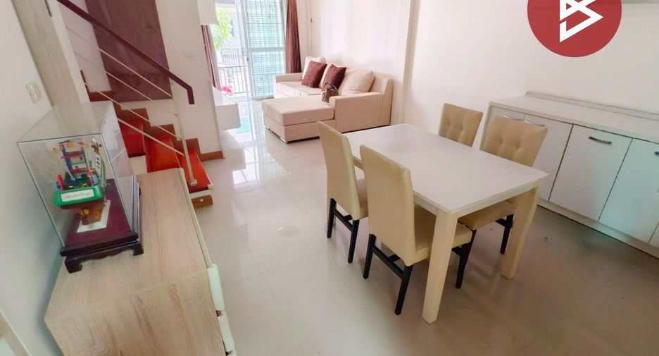 For sale 2 bedrooms townhouse in Mueang Samut Sakhon, Samut Sakhon
