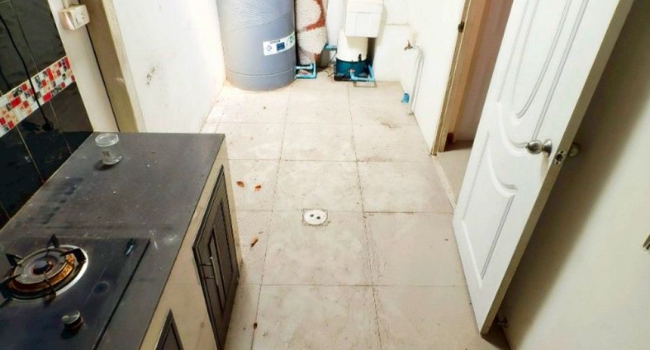 For sale 2 bedrooms townhouse in Mueang Samut Sakhon, Samut Sakhon