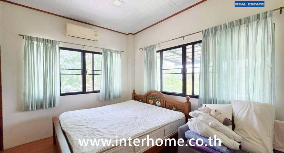 À vendre 3 chambres maison à Sai Noi, Nonthaburi