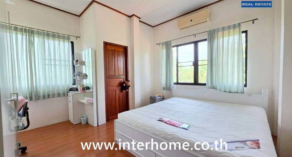 À vendre 3 chambres maison à Sai Noi, Nonthaburi