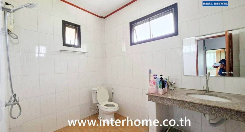 À vendre 3 chambres maison à Sai Noi, Nonthaburi
