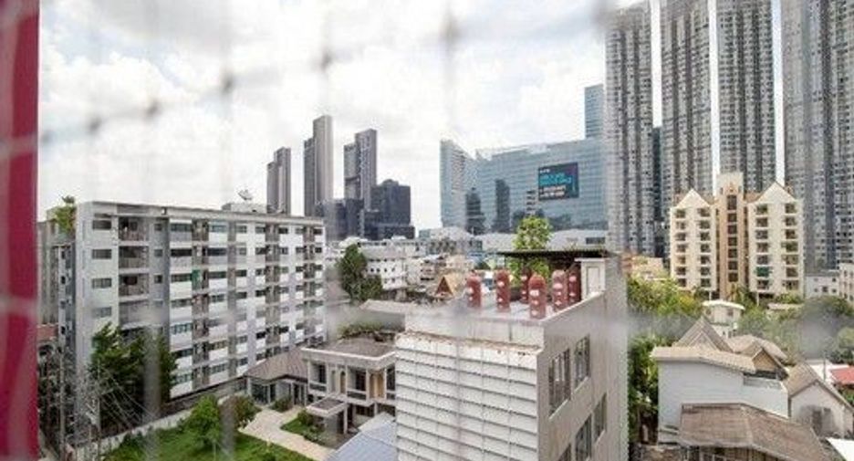 Condo en venta de 1 habitaciones en Phra Khanong, Bangkok