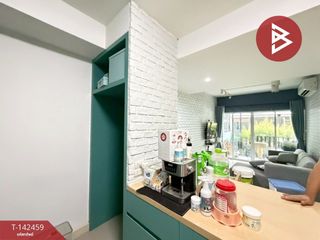 出售 3 卧室 联排别墅 在 Khlong Sam Wa, 曼谷