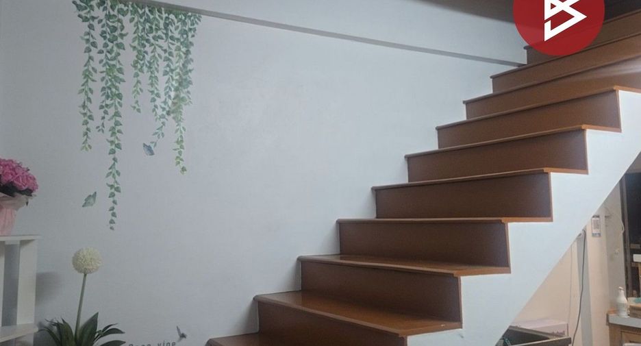 For sale 2 ベッドルーム townhouse in Mueang Chon Buri, Chonburi