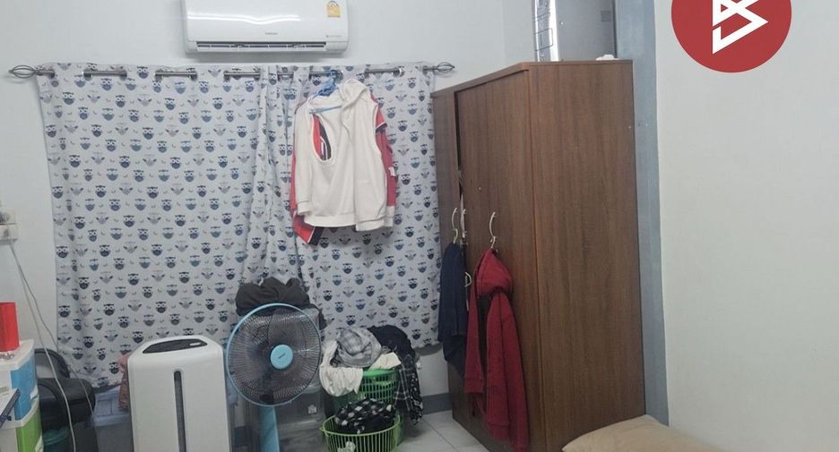 For sale 2 ベッドルーム townhouse in Mueang Chon Buri, Chonburi