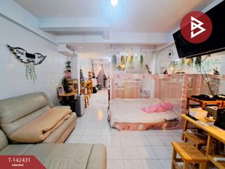Casa adosada en venta de 2 habitaciones en Mueang Chon Buri, Chonburi