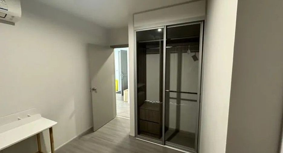 Condo en venta de 2 habitaciones en Bang Phlat, Bangkok