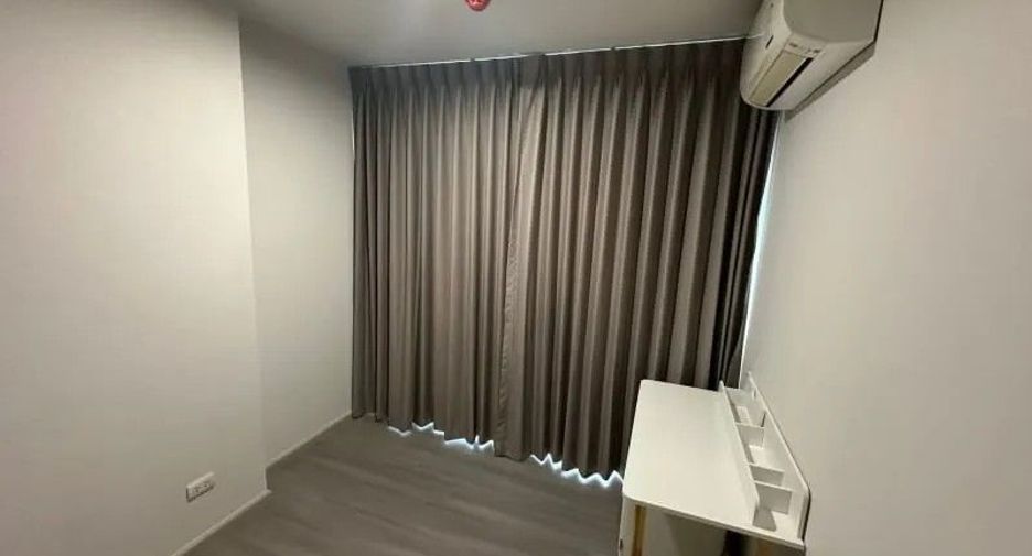 Condo en venta de 2 habitaciones en Bang Phlat, Bangkok