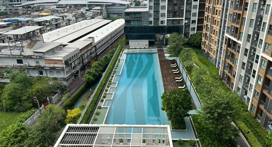 À vendre 2 chambres condo à Bang Phlat, Bangkok