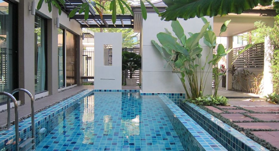 À louer 3 chambres maison à Watthana, Bangkok