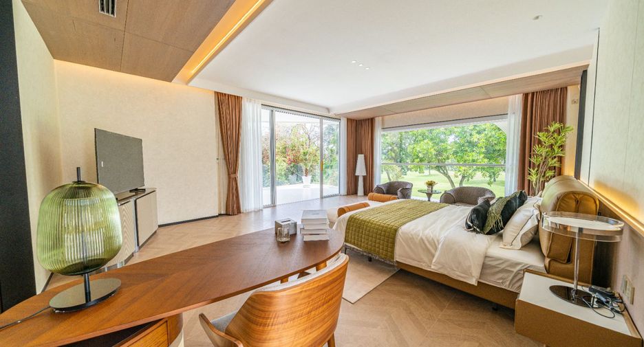 À vendre 8 chambres villa à Huay Yai, Pattaya