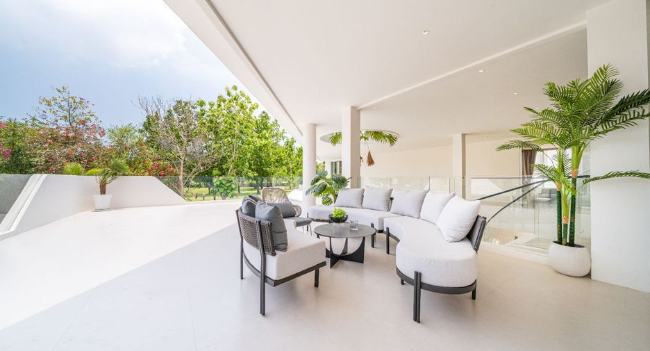 À vendre 8 chambres villa à Huay Yai, Pattaya