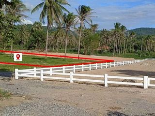Terreno en venta en Si Racha, Chonburi
