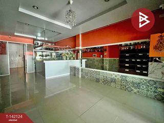 Gewerbefläche zum Kauf mit 2 Zimmer in Mueang Chon Buri, Chonburi