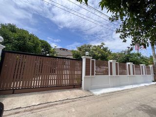 For sale 3 bedrooms house in Mueang Pathum Thani, Pathum Thani