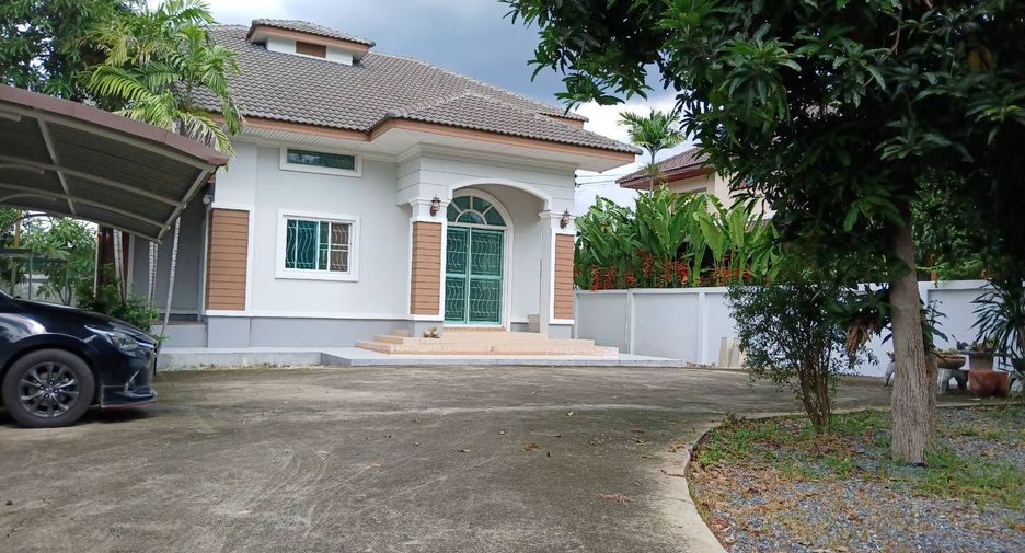 For sale 3 bedrooms house in Mueang Pathum Thani, Pathum Thani
