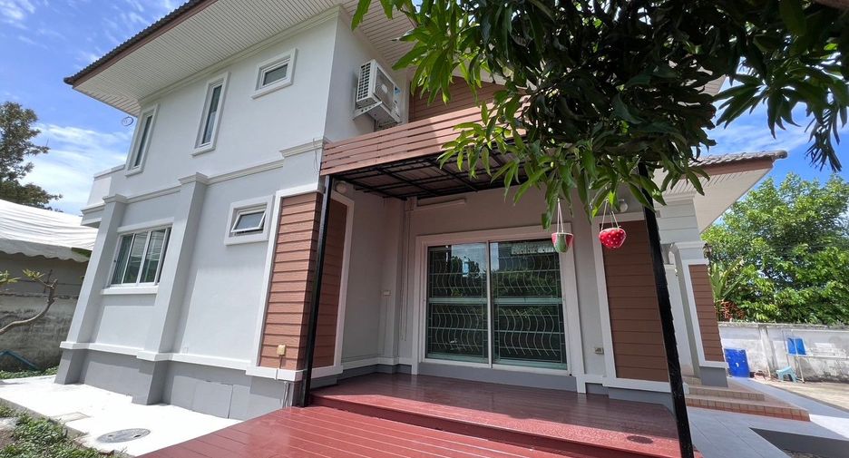 For sale 3 bedrooms house in Mueang Pathum Thani, Pathum Thani